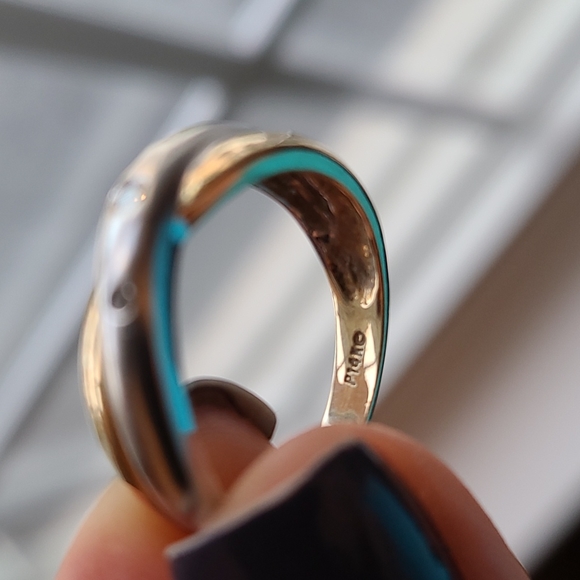 White and yellow 14K gold ring with dimonds - Picture 6 of 16